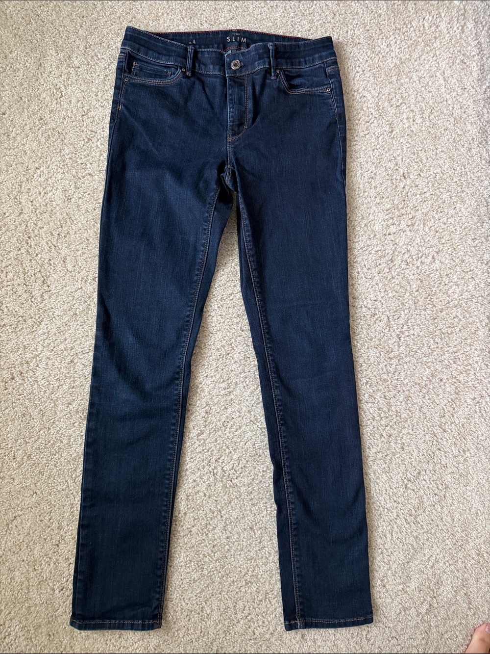 WHBM The Slim Fit Dark Denim Jeans Size 4